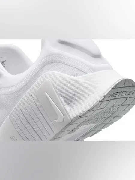 Nike Free Metcon 6 Sneaker - Image 3