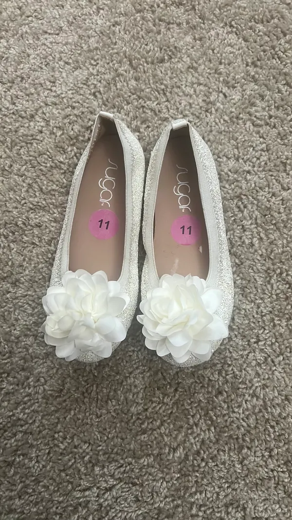 Kids shoes White Size 11 - Image 2