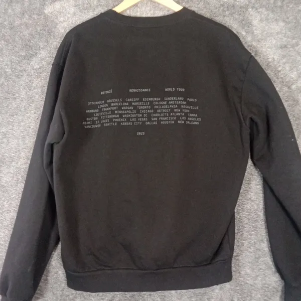 Beyonce Renaissance World Tour 2023 Crewneck Pullover Sweatshirt Womens M - Image 3