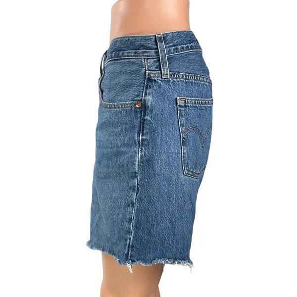 Levi's Women's Blue High Waisted Frayed Raw Hem Cut Off Denim Jean Shorts Size S - Image 2