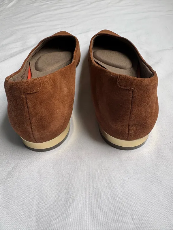 Rockport Total Motion Kaiya Pumps Brown Suede Size 6M - Image 4