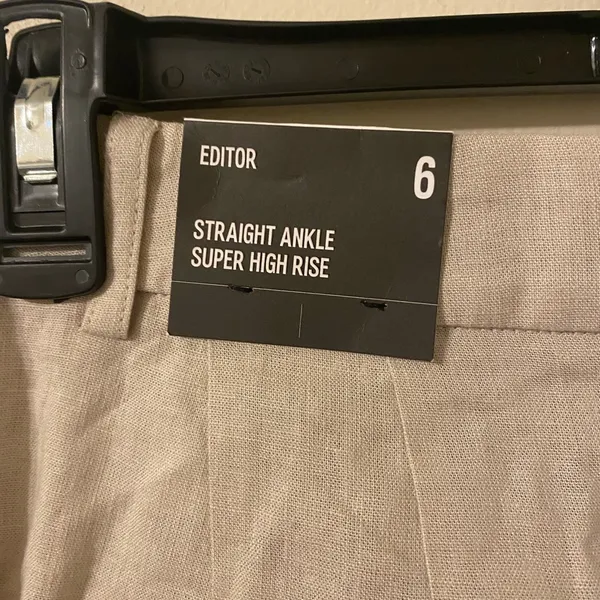 New NWT Beige Express Editor Straight Ankle‎ Super High Rise Slacks Size 6 - Image 2