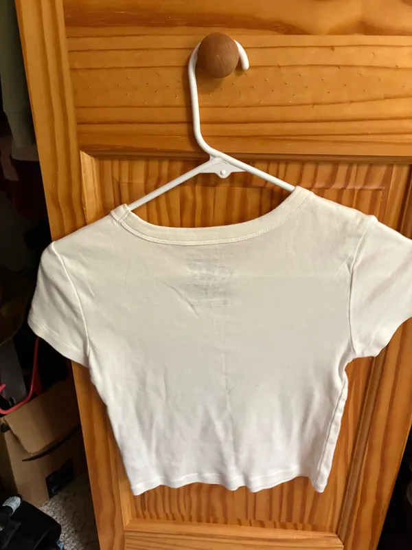 American Eagle Outfitters white band top - Image 3