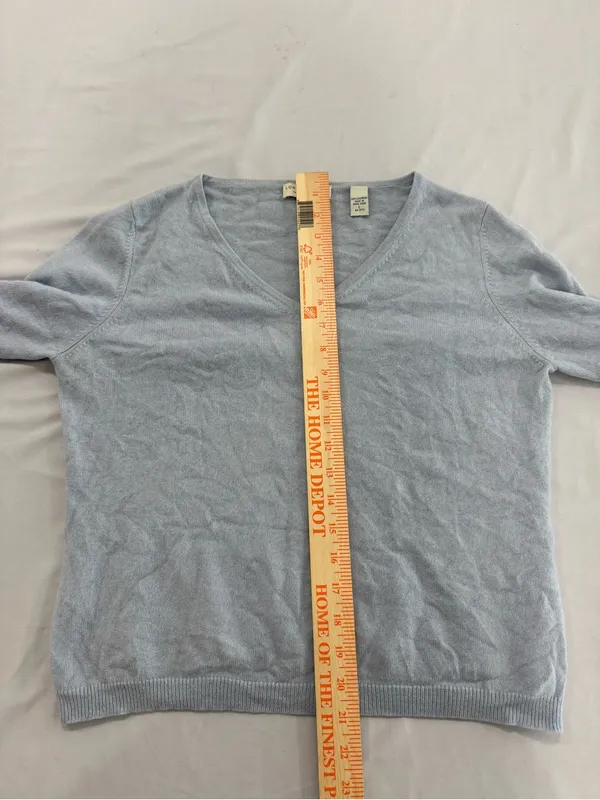 Lord & Taylor Vtg 100% Cashmere Sweater V-Neck Long Sleeve Large - Image 5