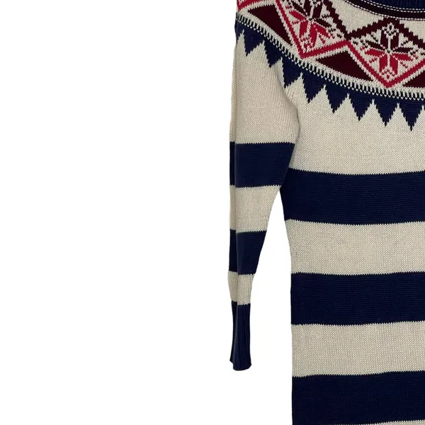 American Eagle‎ Sweater Dress Size Medium Navy Cream Striped With Nordic Pattern - Image 4