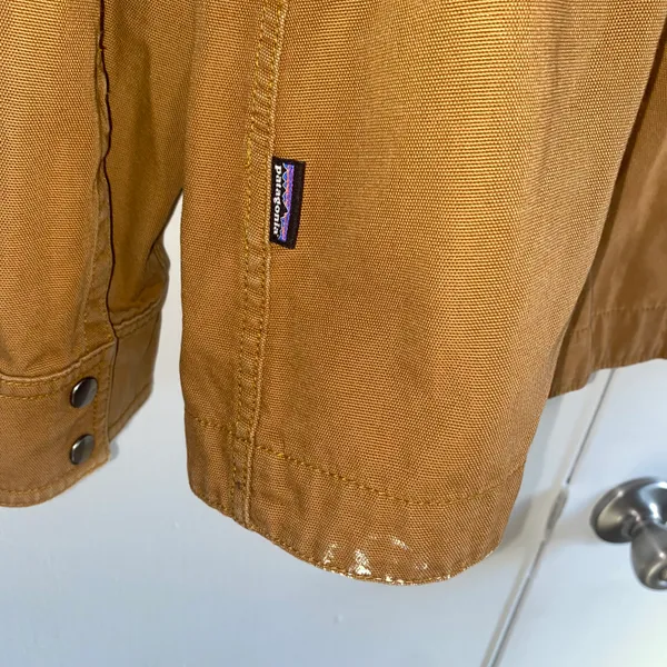 Patagonia Embroidered  jacket - Image 6