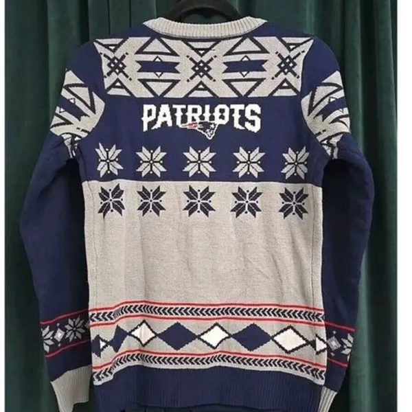 NFL V-Neck New England patriots fair isle sweater Sweater Blue and Gray small - Image 8
