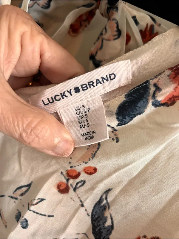 Lucky Brand White Maxi Dress with Red and Navy Floral Print - Image 9