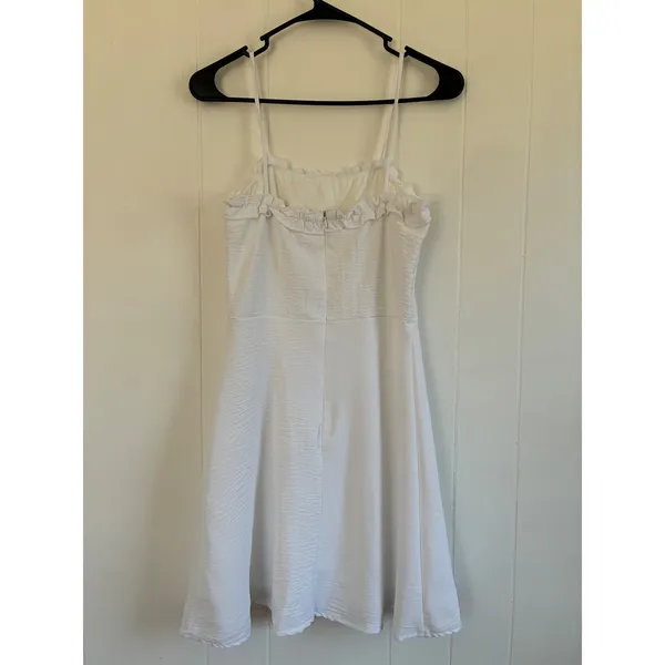 Altar'd State‎ White Ruffle Spaghetti Strap Mini Dress Textured Fit Flare Size S - Image 2