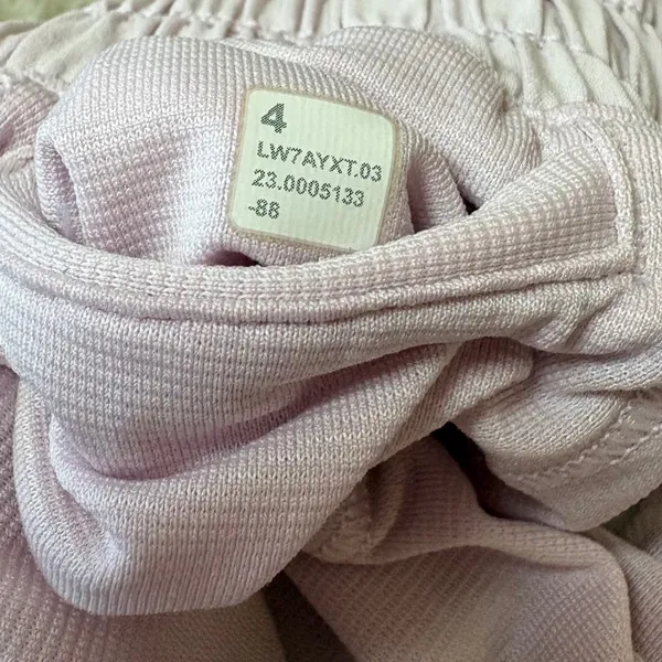 Lululemon Hotty Hot Shorts Women 4 Pink Lined Square Dot Athletic Running *flaw* - Image 7