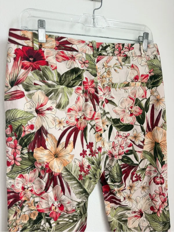Zara Floral Ankle Print Chinos Pants - Image 4