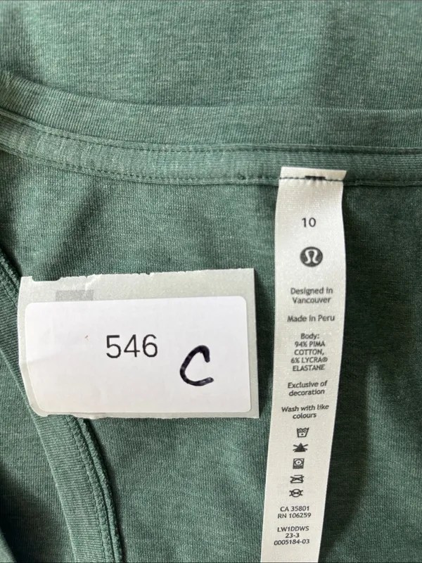 lululemon athletica Women's V-Neck Top in Heathered Teal - Image 8