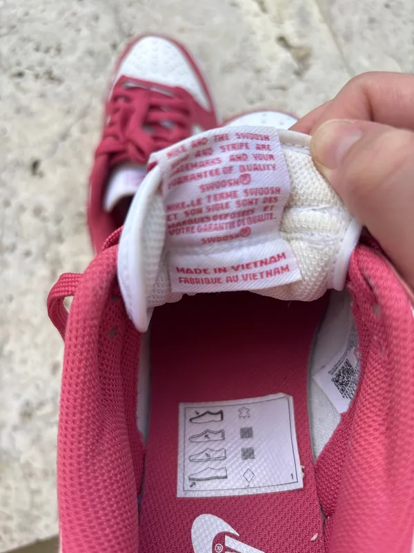 Nike Dunk Low Women’s Sneakers - Image 10
