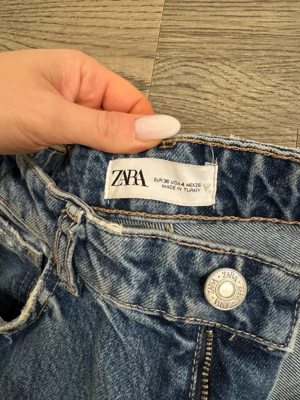 ZARA Distressed Jeans - Image 3