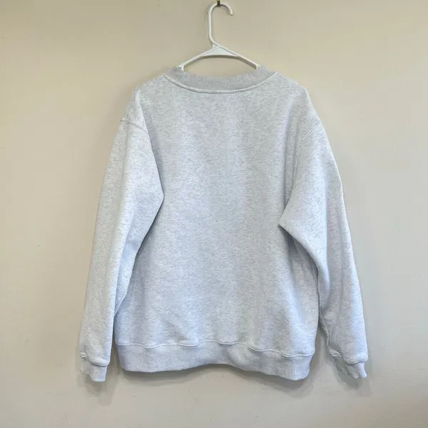 White Fox Gray Limited Edition Crewneck Sweater M/L Women Oversized - Image 7