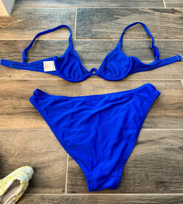 Bikini Set Size XS - Image 2