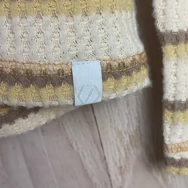 Urban‎ Outfitters Standard/Cloth Waffle Knit Mock Neck Shirt Size Large - Image 8