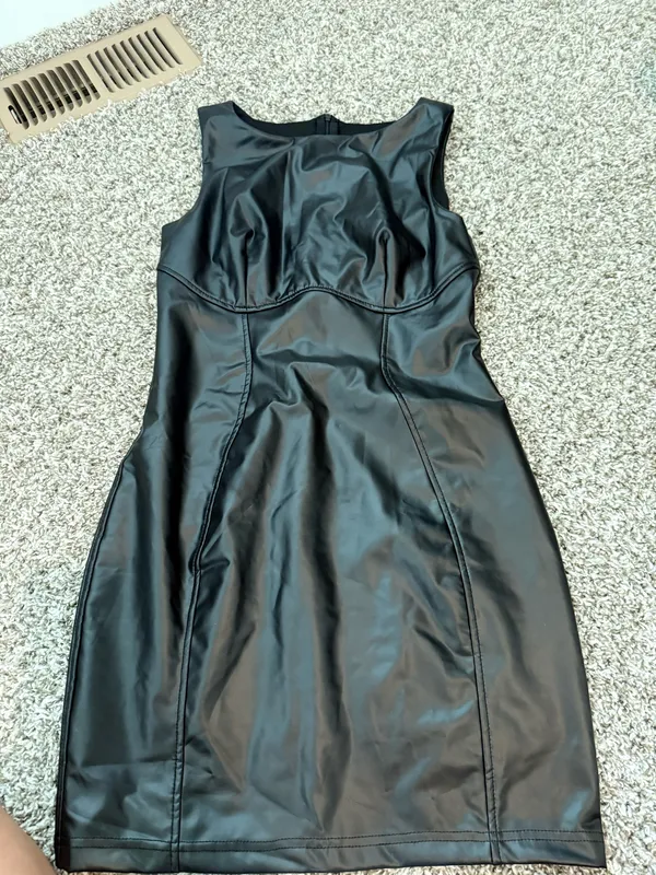 Amazon Black leather dress - Image 3