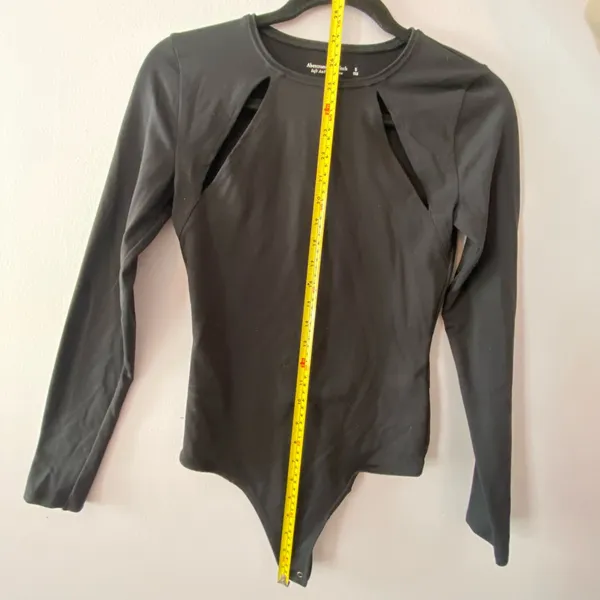 Abercrombie & Fitch Black Cut-Out Long Sleeve Bodysuit Top Women's size Small - Image 8