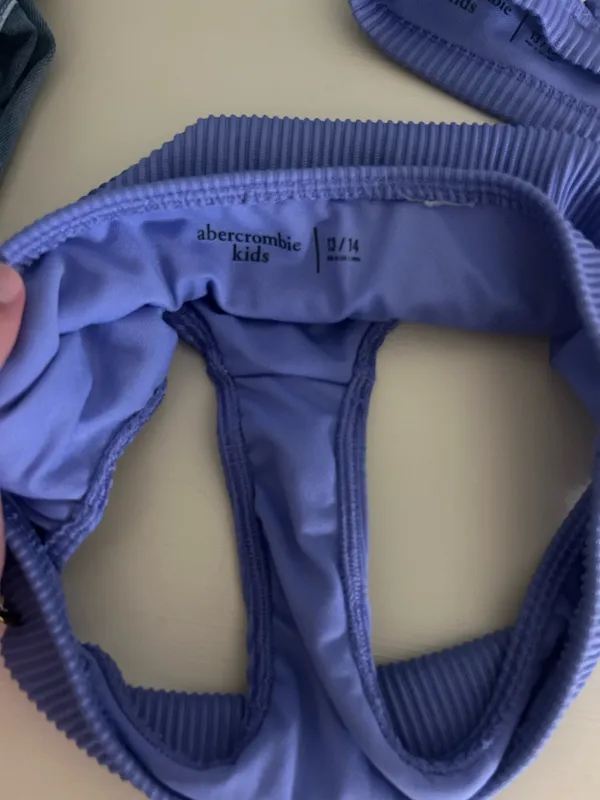 Abercrombie purple bikini set - Image 3