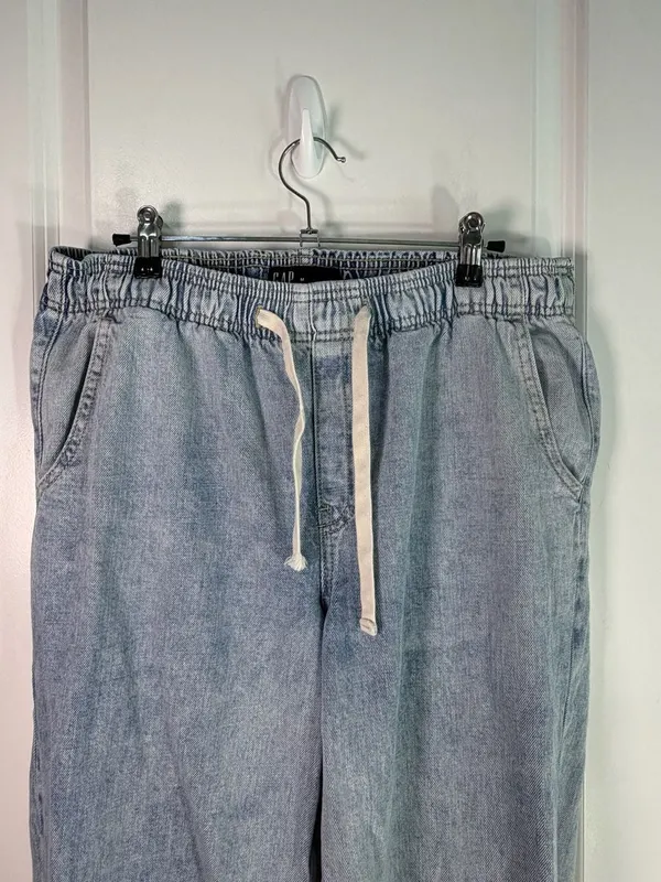 Gap High Rise Pull-On Wide-Leg Jeans M Light Wash Denim - Image 3