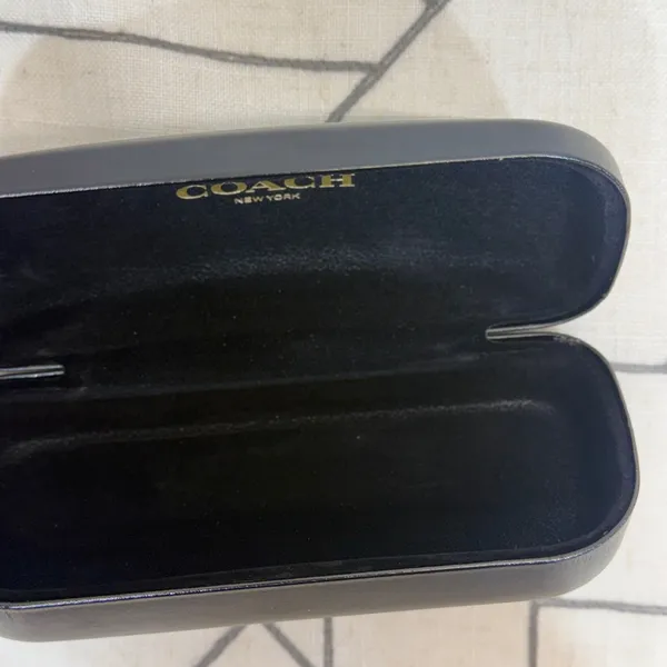 Coach Eyeglasses Case OS Black Hard Shell Clamshell with Cleaning Cloth - Image 4