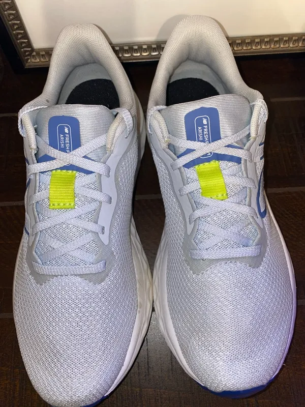 New Balance Fresh Foam Arishi 4 Women's Running Sneakers Size 9 - Image 9