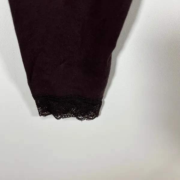 Aerie Womens Burgundy Lace Trim‎ Ankle Leggings Dark Plum Size Large Stretchy - Image 4
