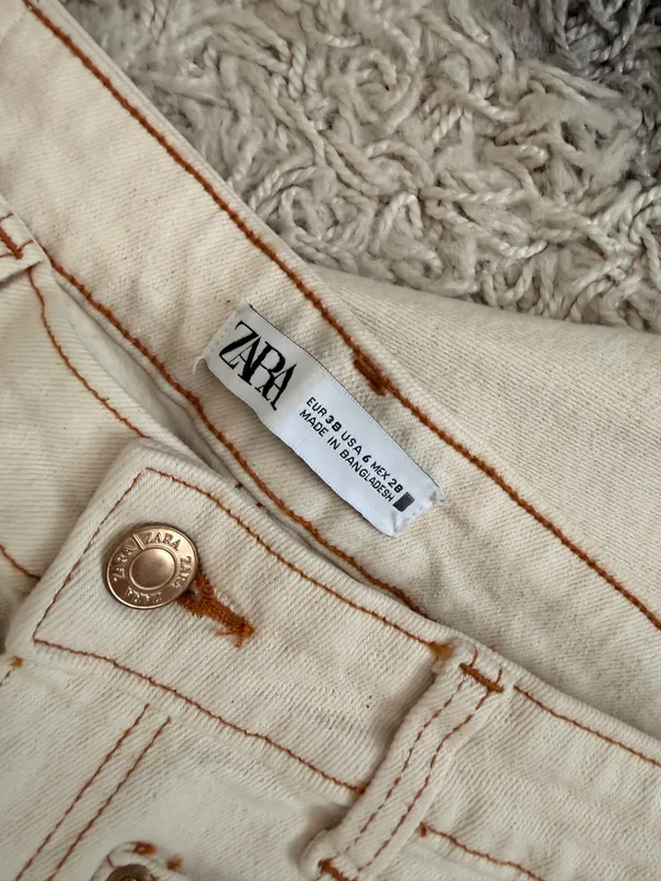 ZARA Flare Jeans - Image 4