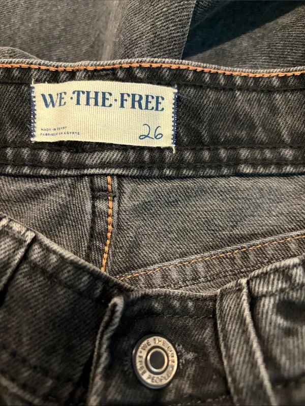 WE THE FREE straight leg jeans - Image 4