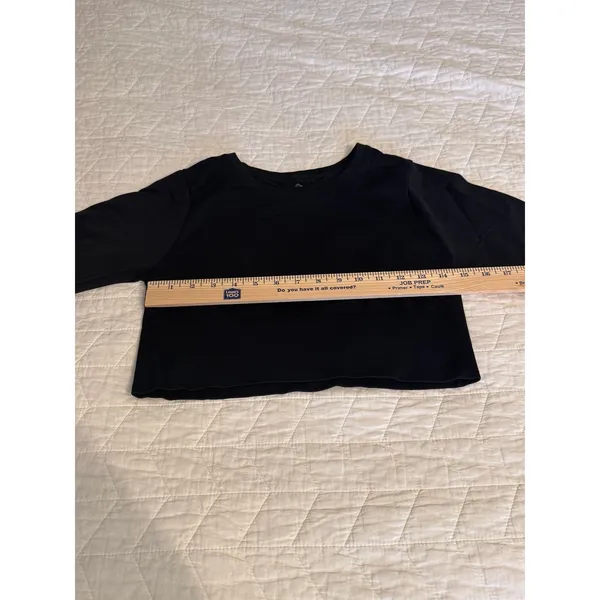 Offline by Aerie Cropped‎ long sleeve top size medium - Image 4