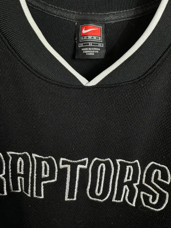 Vintage Toronto Raptors Embroidered Pullover Deadstock Sweatshirt NBA size Medium - Image 4