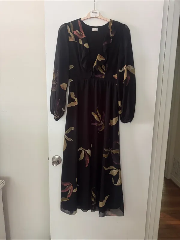 Wilfred Aritzia Floral Ruffle-Trim Long Sleeve Maxi Dress with Slit Front - Image 3