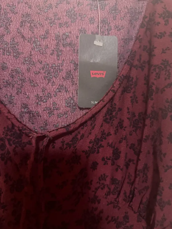Levi's Odette Dress in Ditsy Flocked Burnt Maroon- XS - Image 4