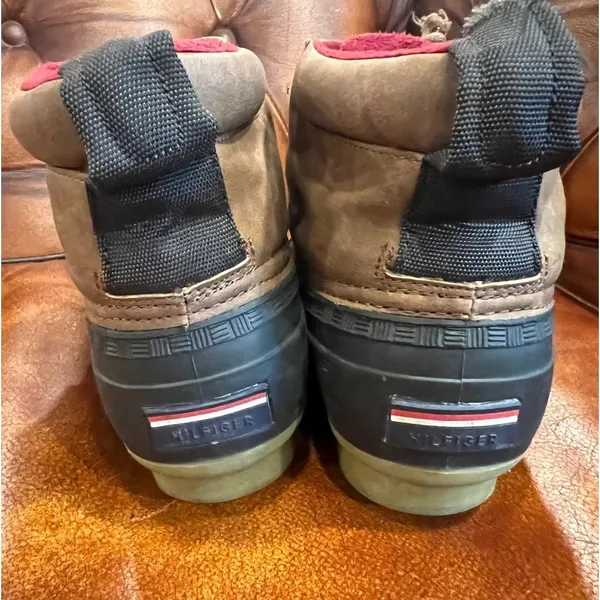 EUC Tommy Hilfiger Womens Duck Boots Rain Shoe-Brown -Size 7 - Image 6