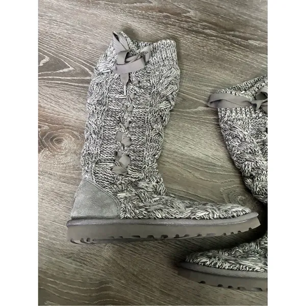 UGG Mahalya Boot Gray Knit Sweater Lace-Up Knee-High Boots Womens Sz 7 - Image 3
