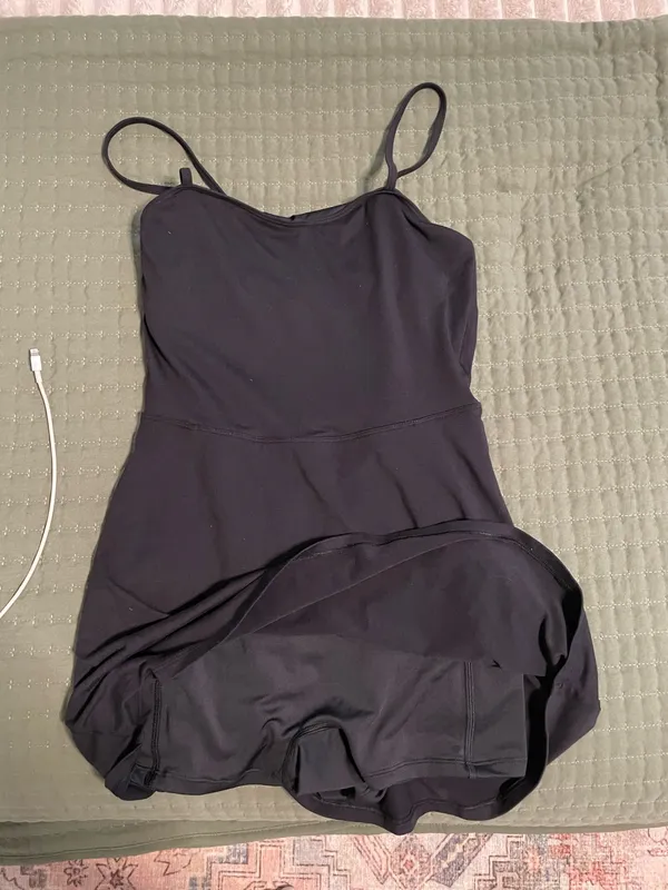 Alo Dress Yoga Tennis - Image 3