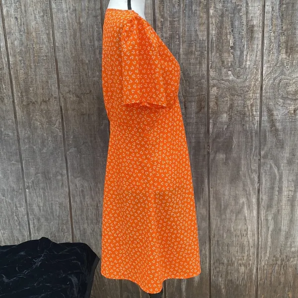 Cotton On Orange lightweight Summer Dress Ditzy Floral Size Large - Image 6
