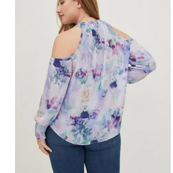 Torrid Watercolor Floral Georgette Smocked Neck Cold Shoulder‎ Blouse 1X - Image 4