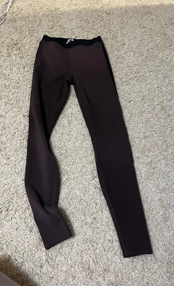 Alo Airbrush High Rise Streamlines Leggings Brown Size Xs - Image 4