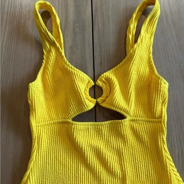 NWT Aerie Crinkle Ring Full Coverage One Piece Swimsuit - Image 3