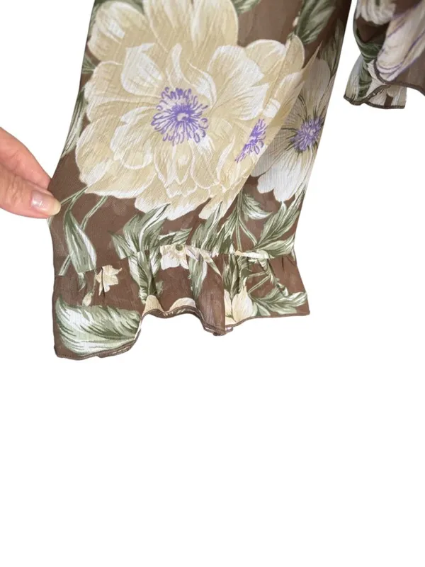 Loft brown and ivory floral ruffle tie front sheer blouse women's size medium - Image 6
