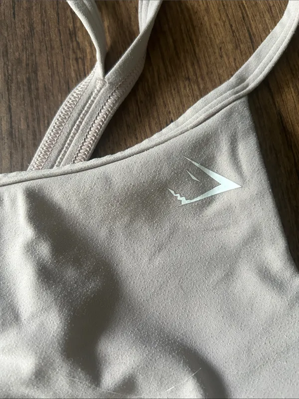 Gymshark Women's Seamless Sports Bra in Light Taupe - Image 2