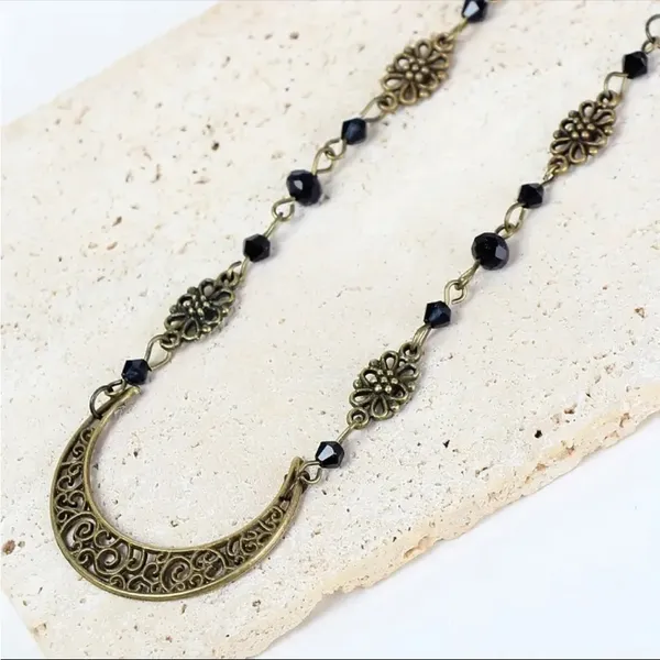 Crescent Moon Head Chain Vintage Style Crystal‎ Flower Bohemian Gypsy Headwear - Image 4