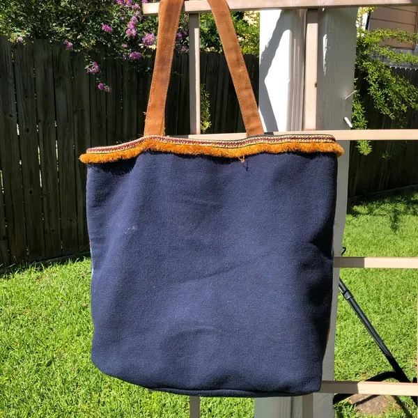 Large A & P Denim Carryall Tote - Image 9