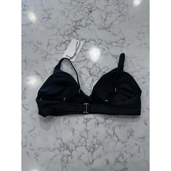 NWT Quince Black Italian V-Neck Bikini Top Size Medium - Image 4