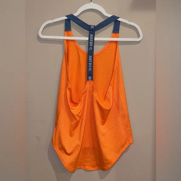 Nike Tank Top - Image 2