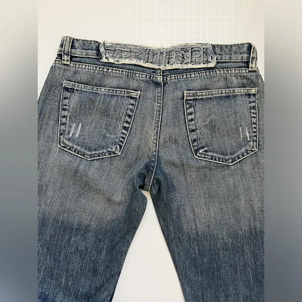 Vintage  Jeans, size 31 - Image 2