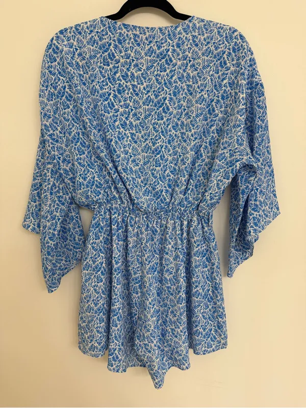 Pink Lily Blue & White Romper Women’s Size Small - Image 2