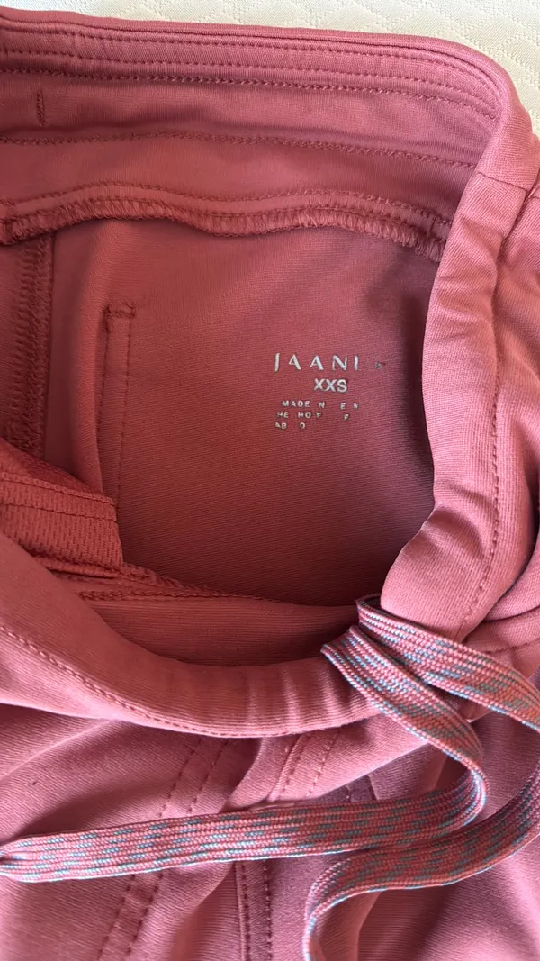 Jaanuu Scrub Pants Jogger - Image 3